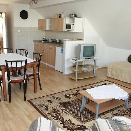 Apartment Kata Štúrovo المظهر الخارجي الصورة